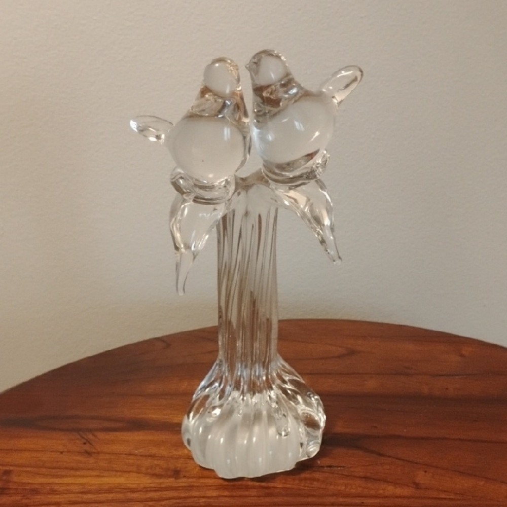 Vintage Balos Art Glass Kissing Lovebirds Hand Blown Dove Glass Figurine